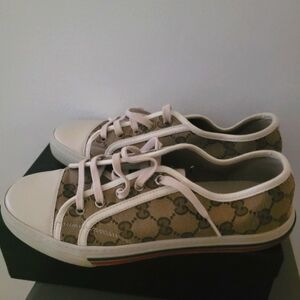 Authentic women pre-owned gucci sneakers